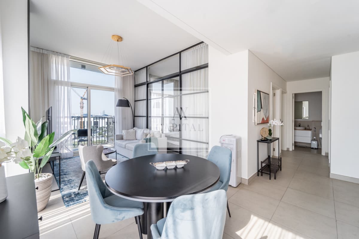 Fully Furnished | Corner | Suset and Mall View