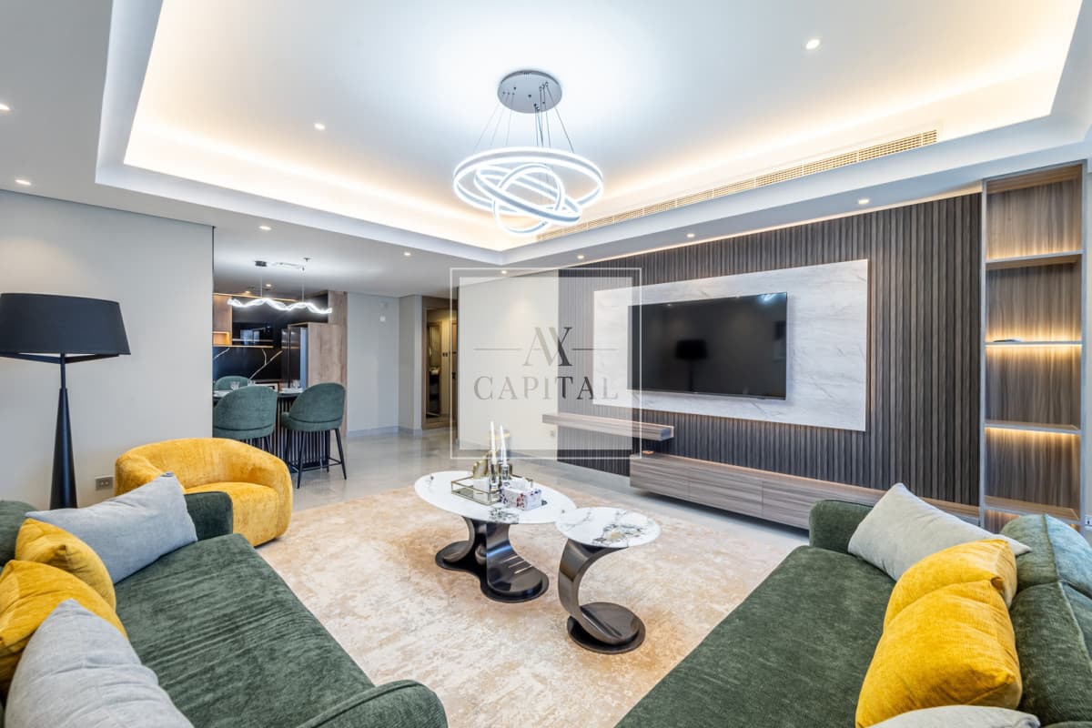 High Floor | Up to 12 Cheques | Fully Upgraded - 2