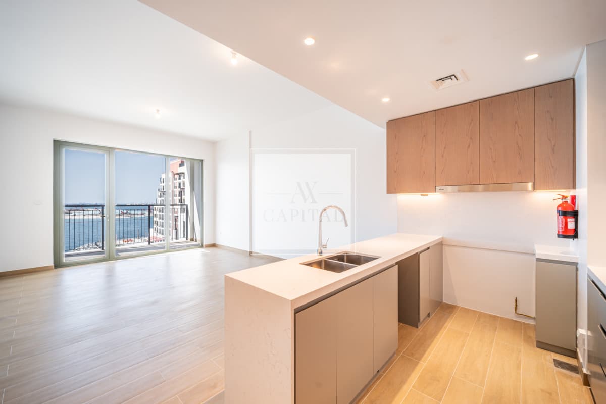 Full Sea View | Great Layout | Prime Location - 3