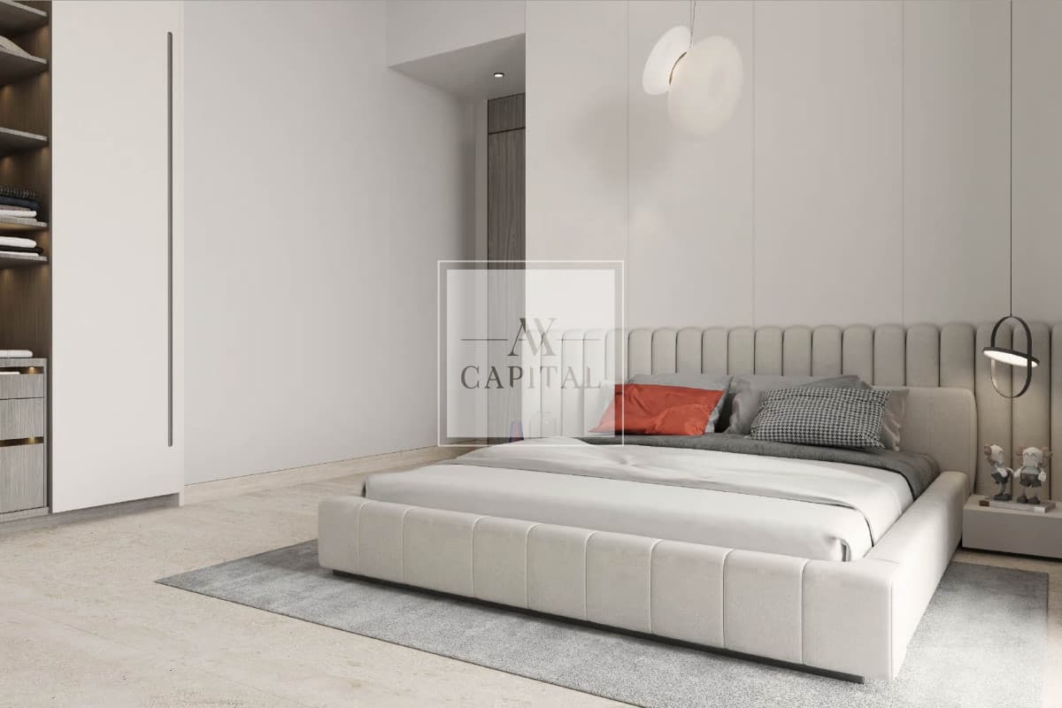 Exclusive Canal View | High Floor | Prime Location - 3