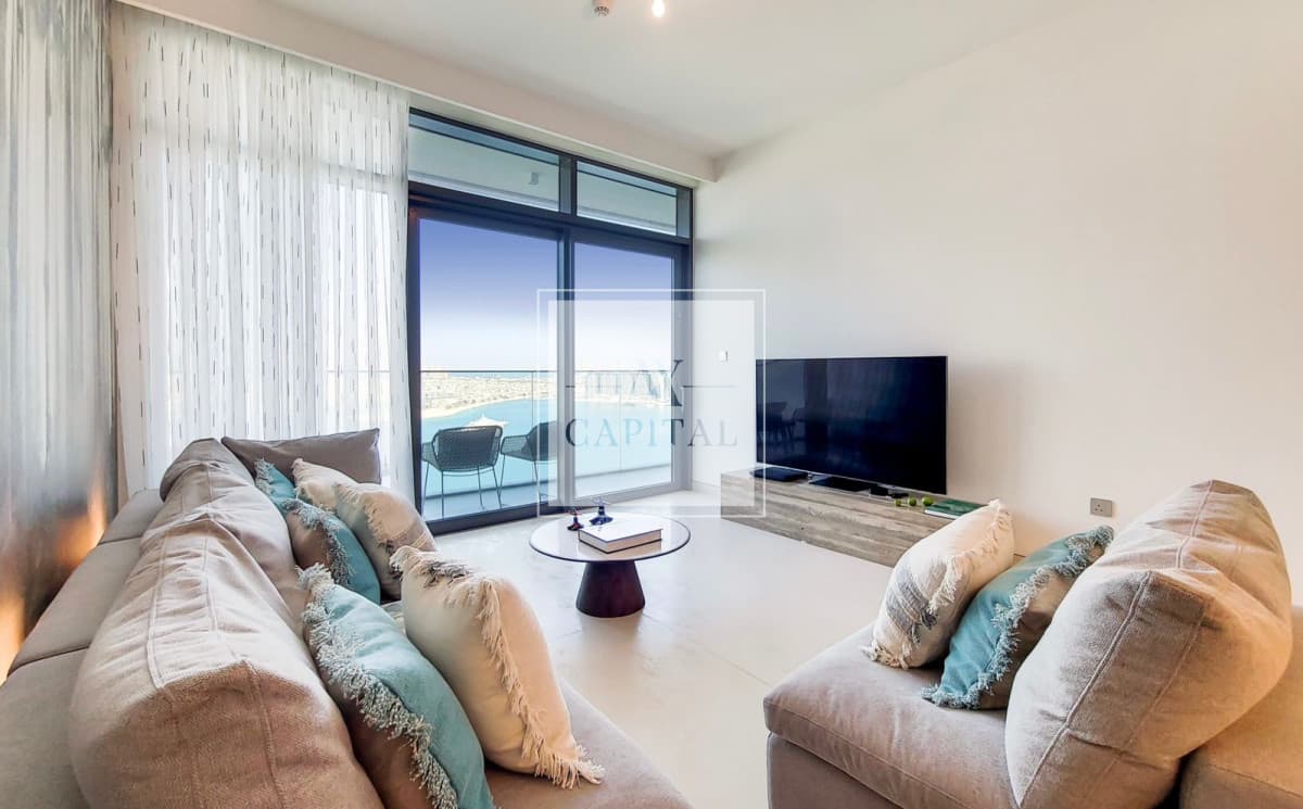 Elegantly furnished| Beach front view| Vacant - 2