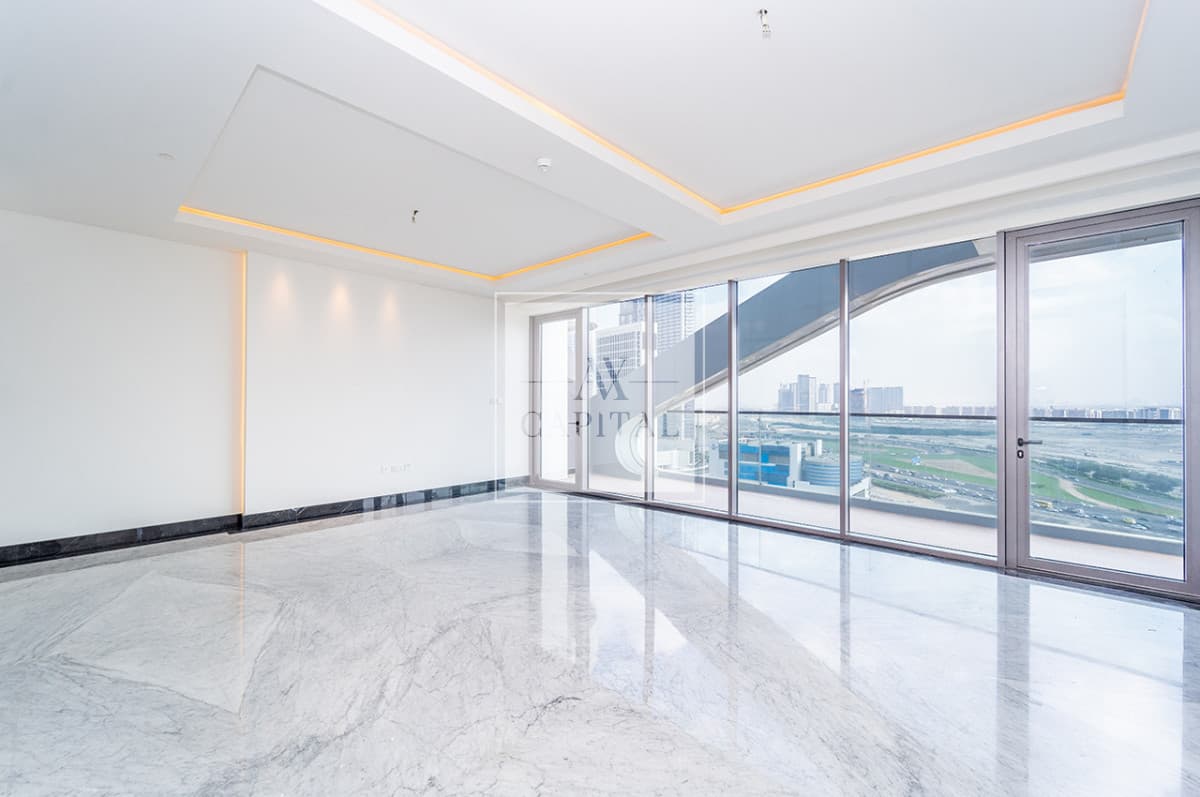 Spacious | Duplex | High Floor | Panoramic View - 2