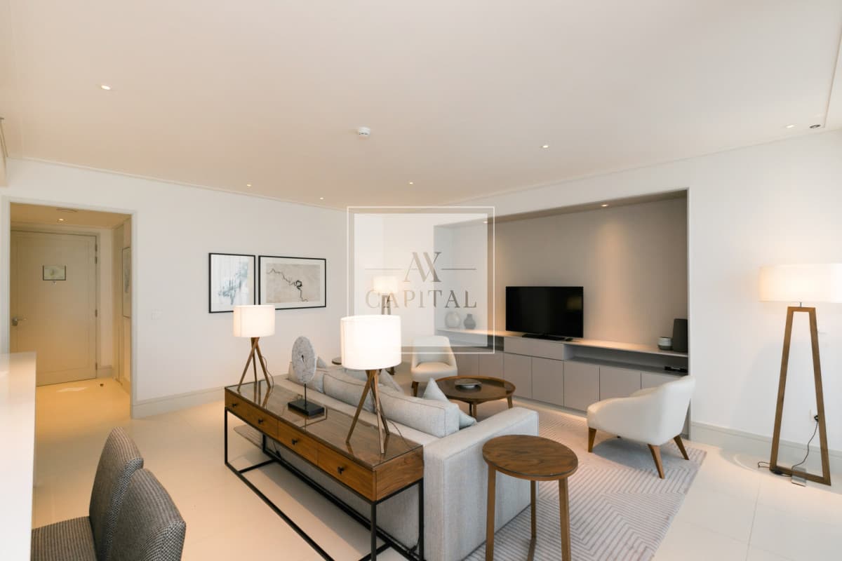 Prime Location | 2 plus Study | Luxury Living - 2