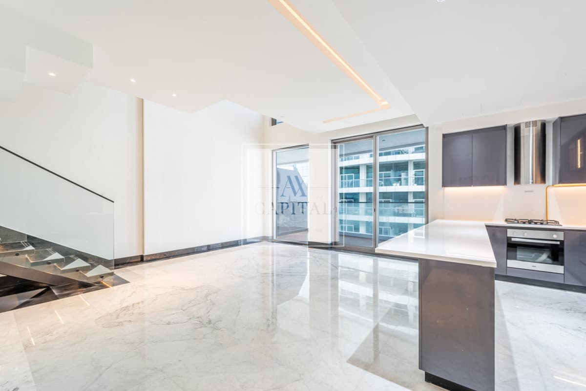 Spacious Layout | 1BR Duplex | Luxury Amenities