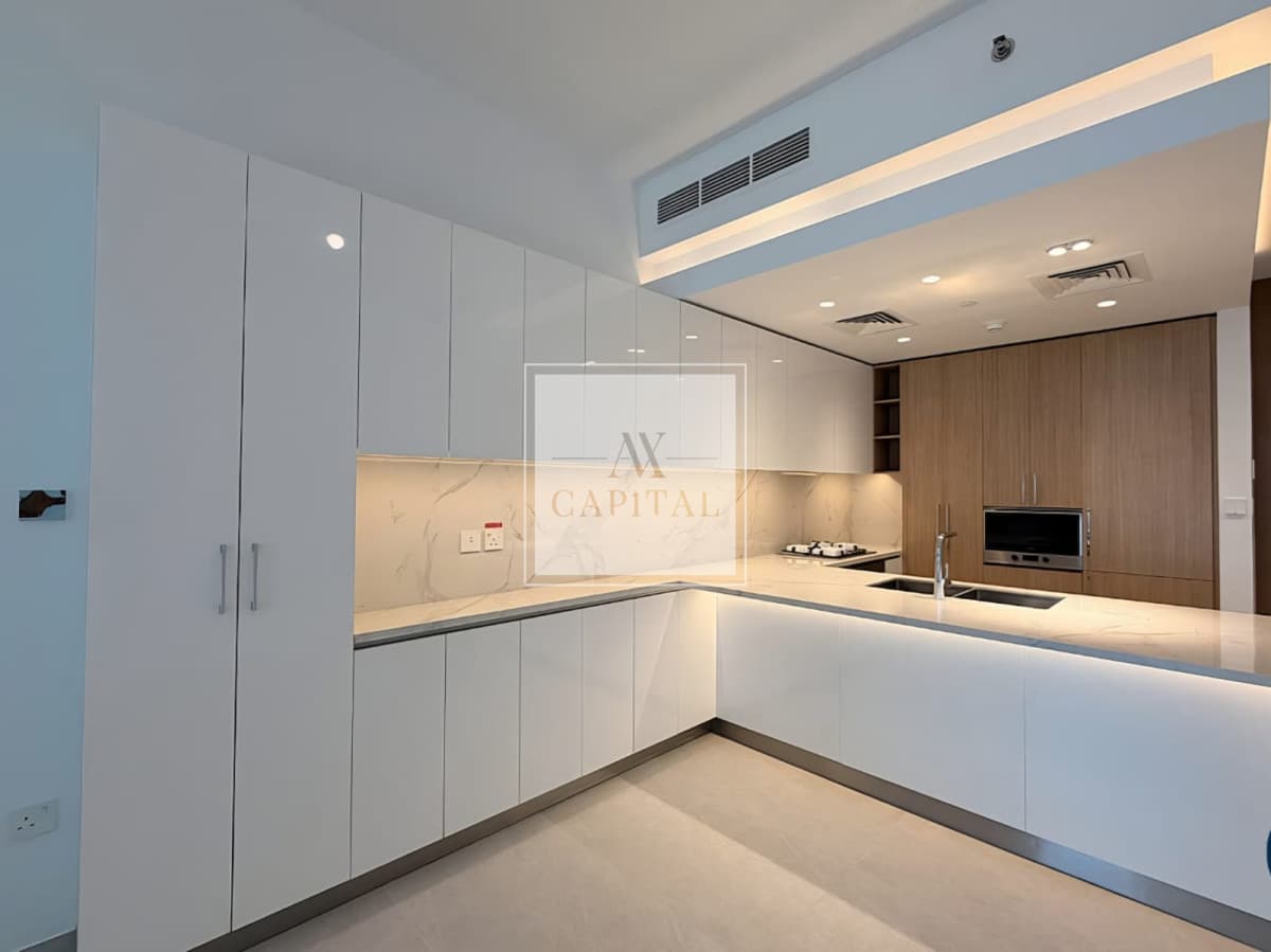 Bigger Layout | Vacant | Lower Floor