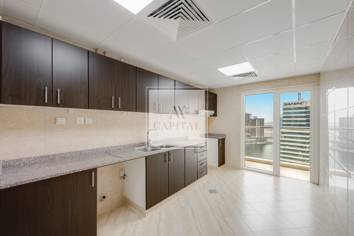 Burj View | Huge Layout | Vacant | Unfurnished