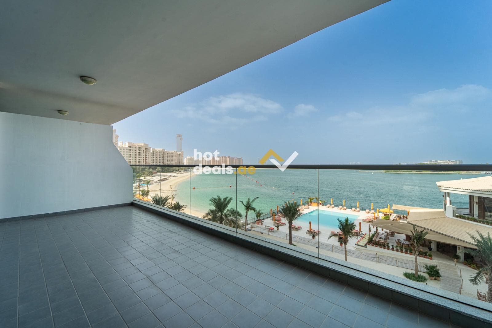 Prime Location | Amazing 1 BR | Full Sea View