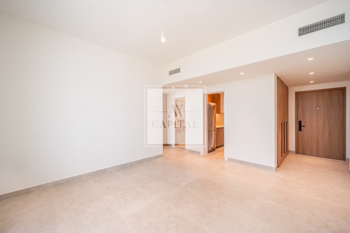 Marina Skyline View | High Floor | Brand New