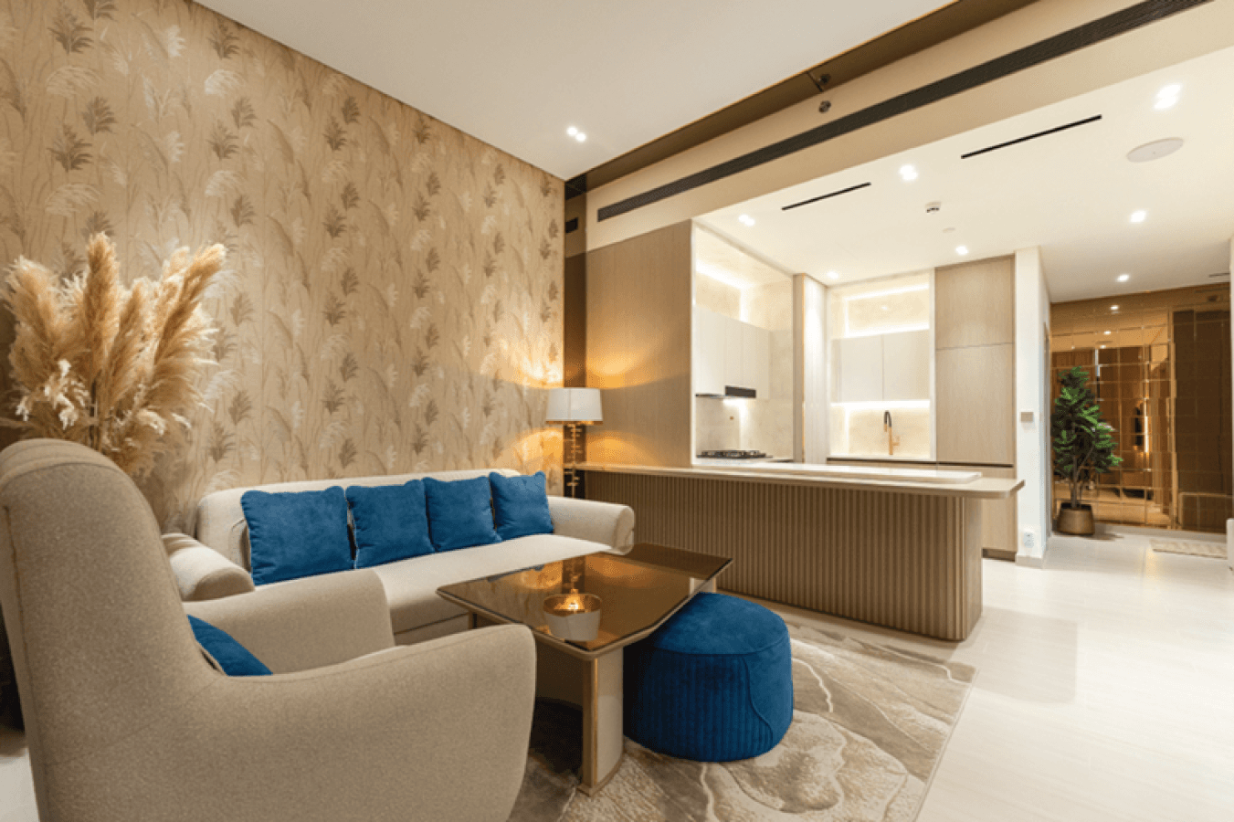 PREMIUM | VACANT | UP TO 12 CHEQUES | HOT DEAL